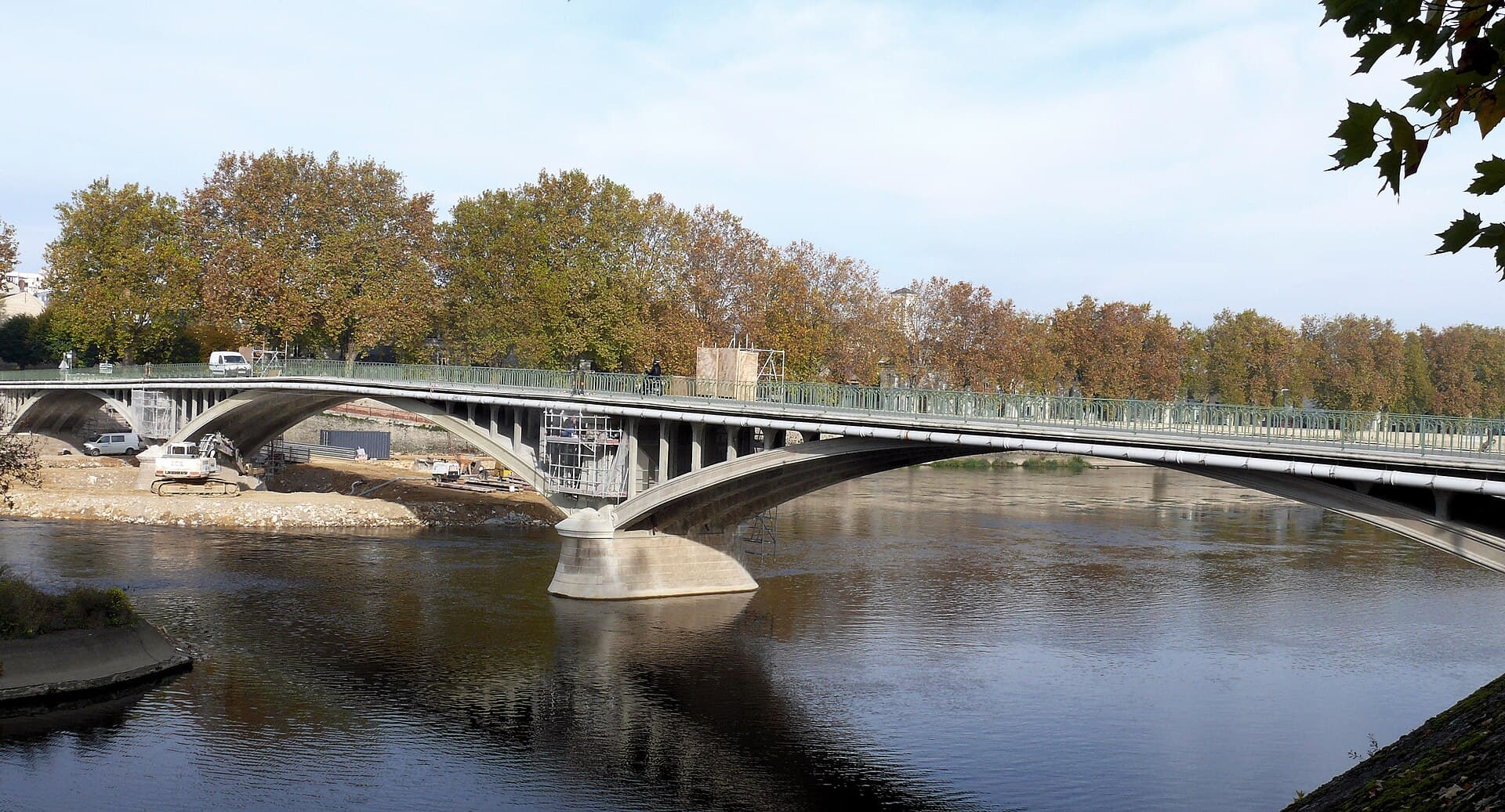 Pont Camille-de-Hogues, Châtellerault