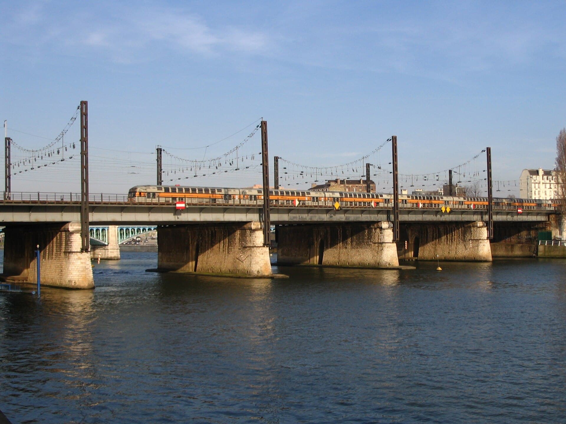 Pont ferroviaire d'Asnières, Levallois-Perret