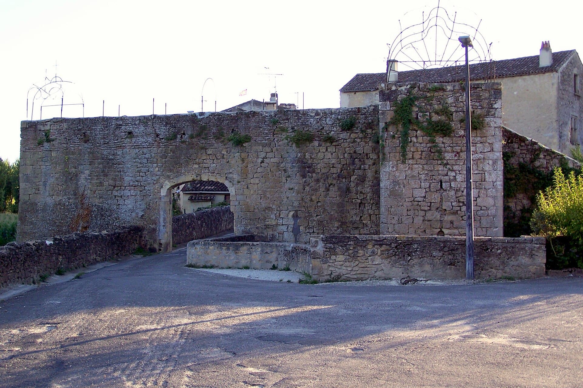 Enceinte de Saint-Macaire