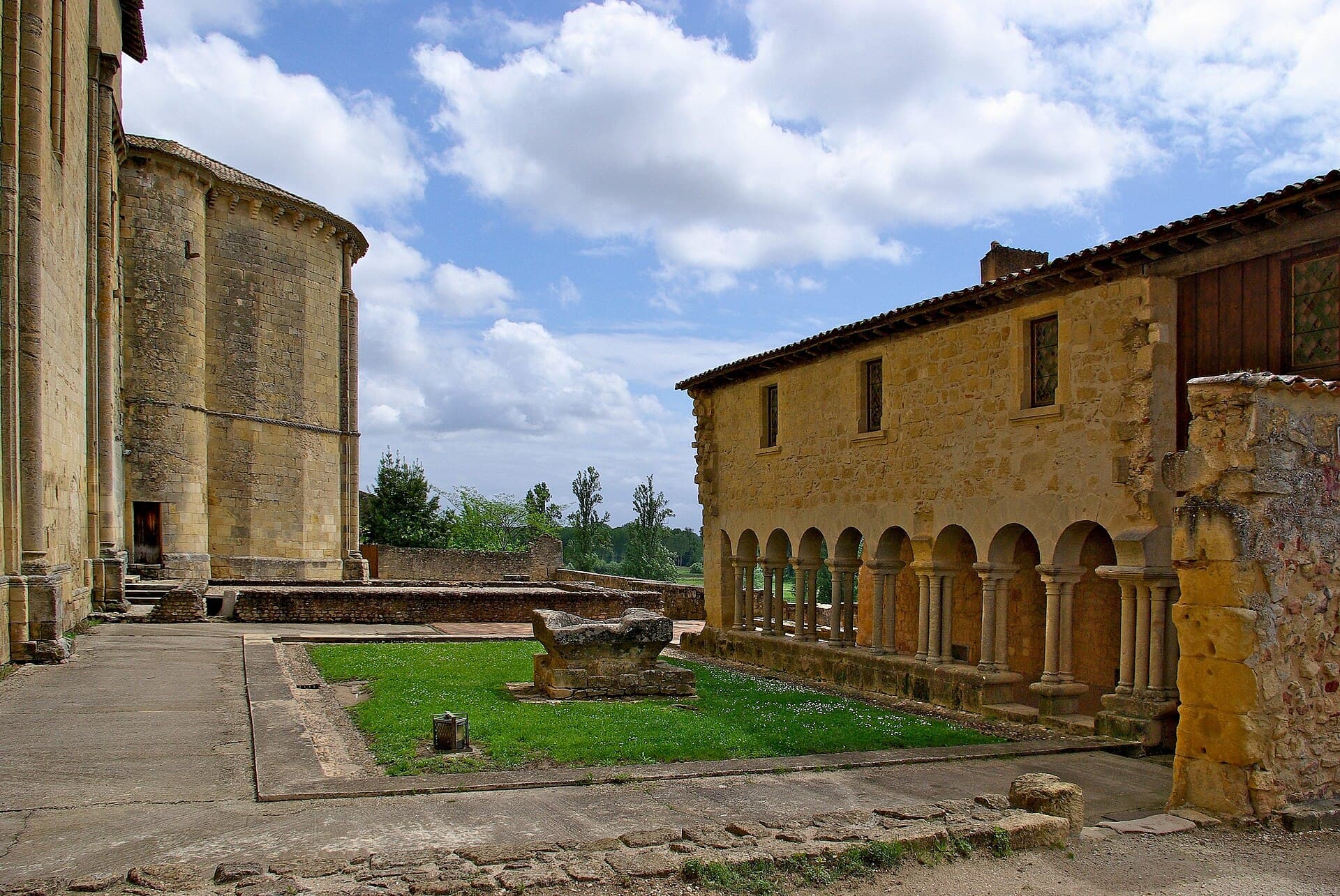 Cloître de Saint-Macaire