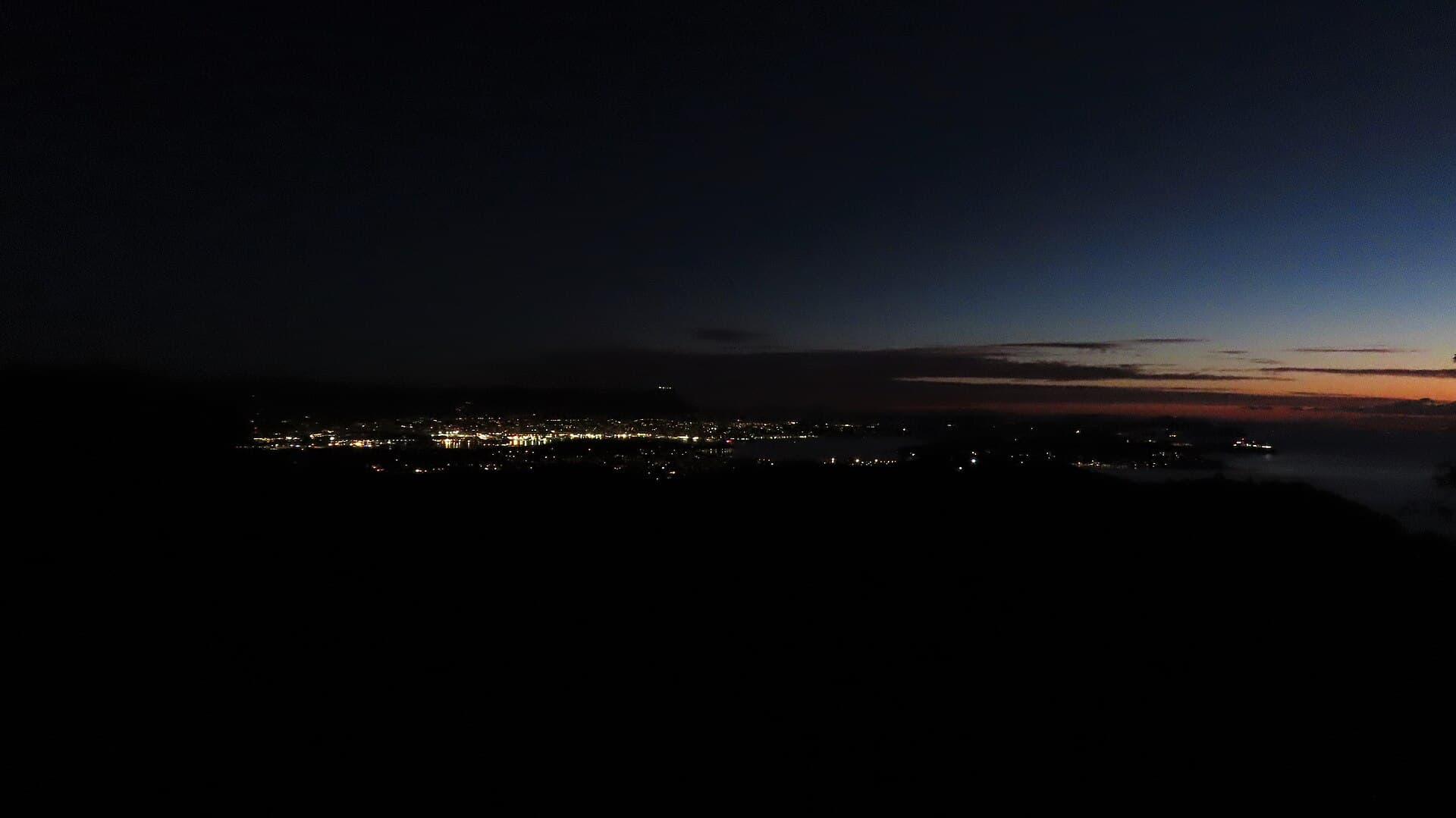 Lever de soleil sur la rade de Toulon
