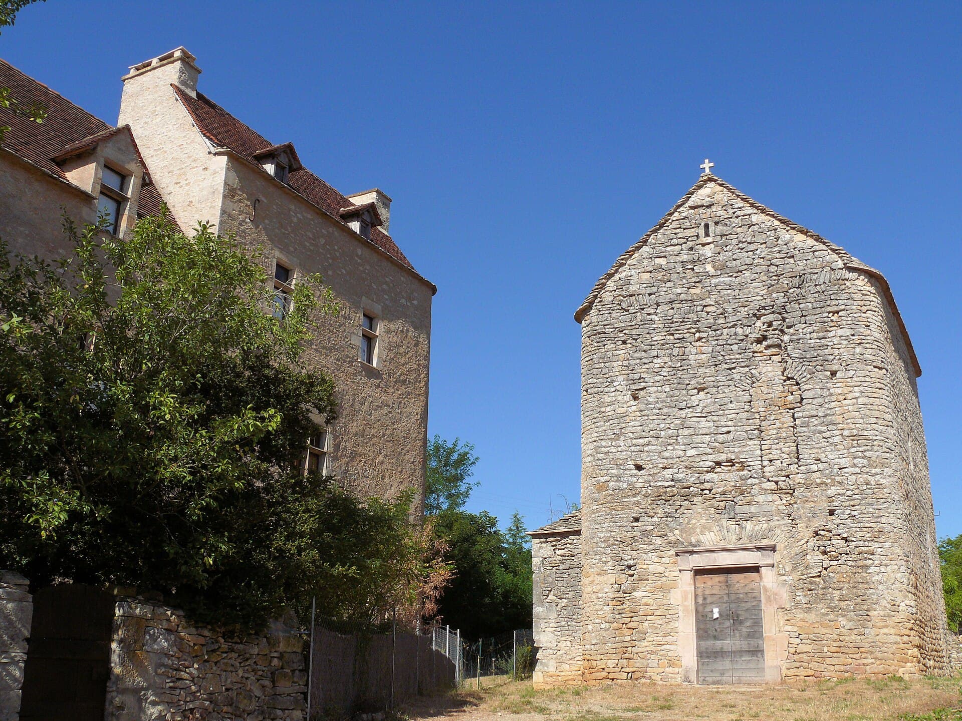 Église Saint-Pierre-et-Saint-Paul de Toulongergues, Villeneuve