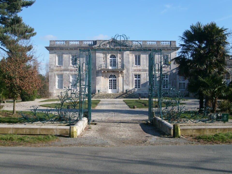 Château de Pierre-Levée, Les Sables-d'Olonne