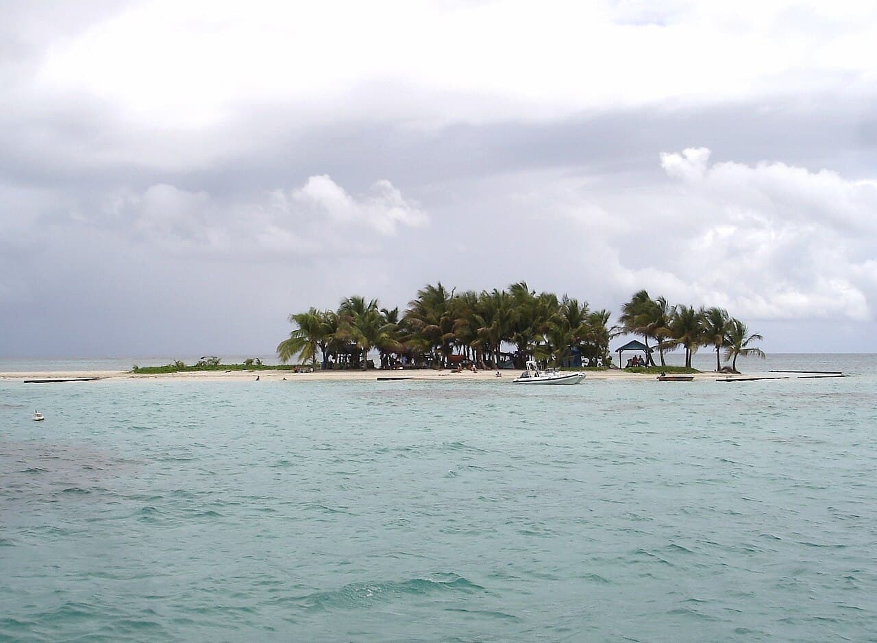 Grand Cul-de-sac marin de la Guadeloupe, Baie-Mahault