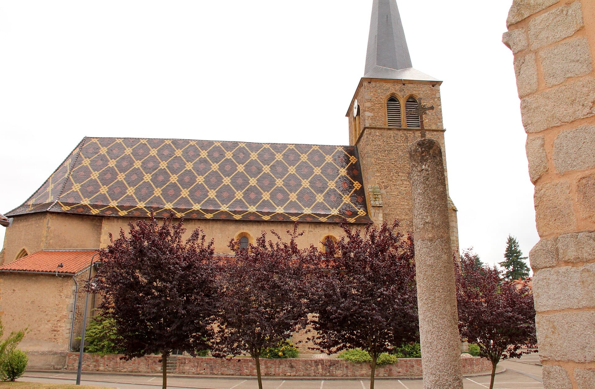 Église Saint-André de Saint-André-d'Apchon